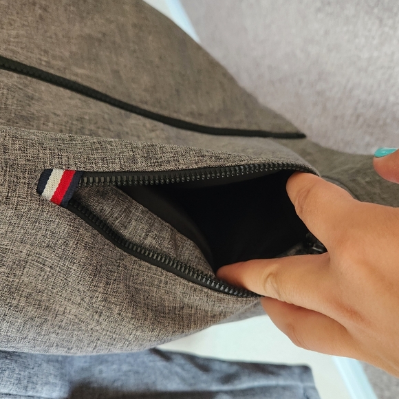 Tommy Hilfiger Boys Gre Fleece Waterproof Windbreaker Hooded Coat - Size Medium - Picture 6 of 9